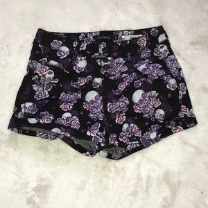 Black skull short shorts from Hot Topic